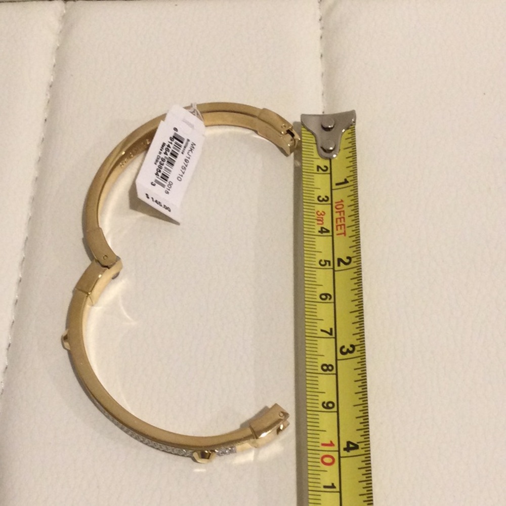 NWT Michael Kors Gold Tone Pave Bracelet - Picture 10 of 16